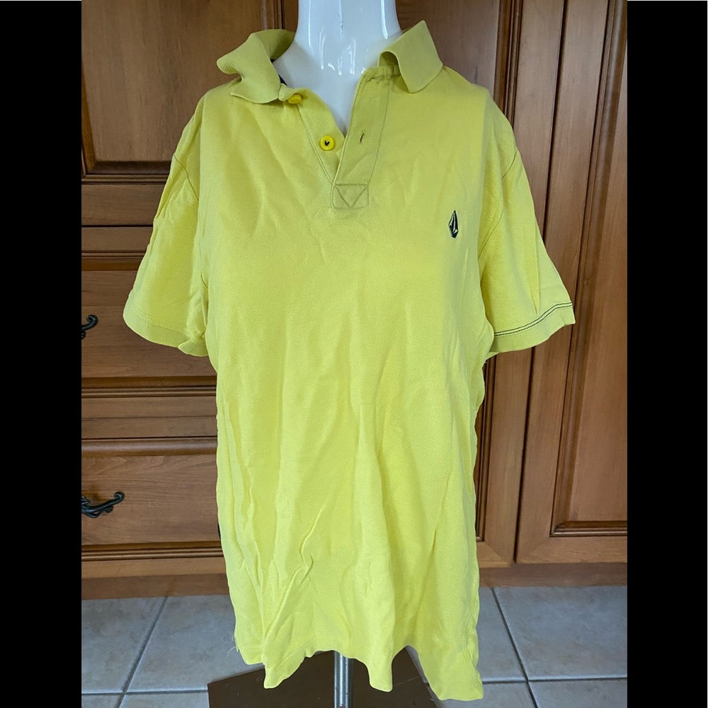 🔥5 for $20 - Nice colourful shirt